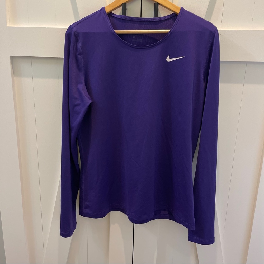 Nike Women's Purple Long Sleeve Top size XL